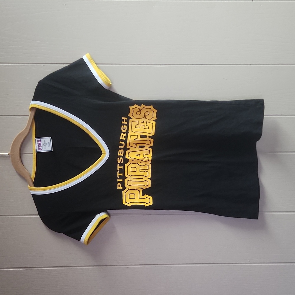 PINK by Victoria's Secret with 5th & Ocean Pittsburgh Pirates tee